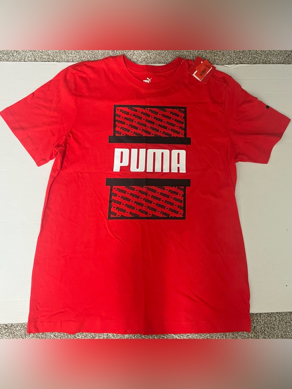 Men’s Puma logo tee Red/Black/White size: large NWT